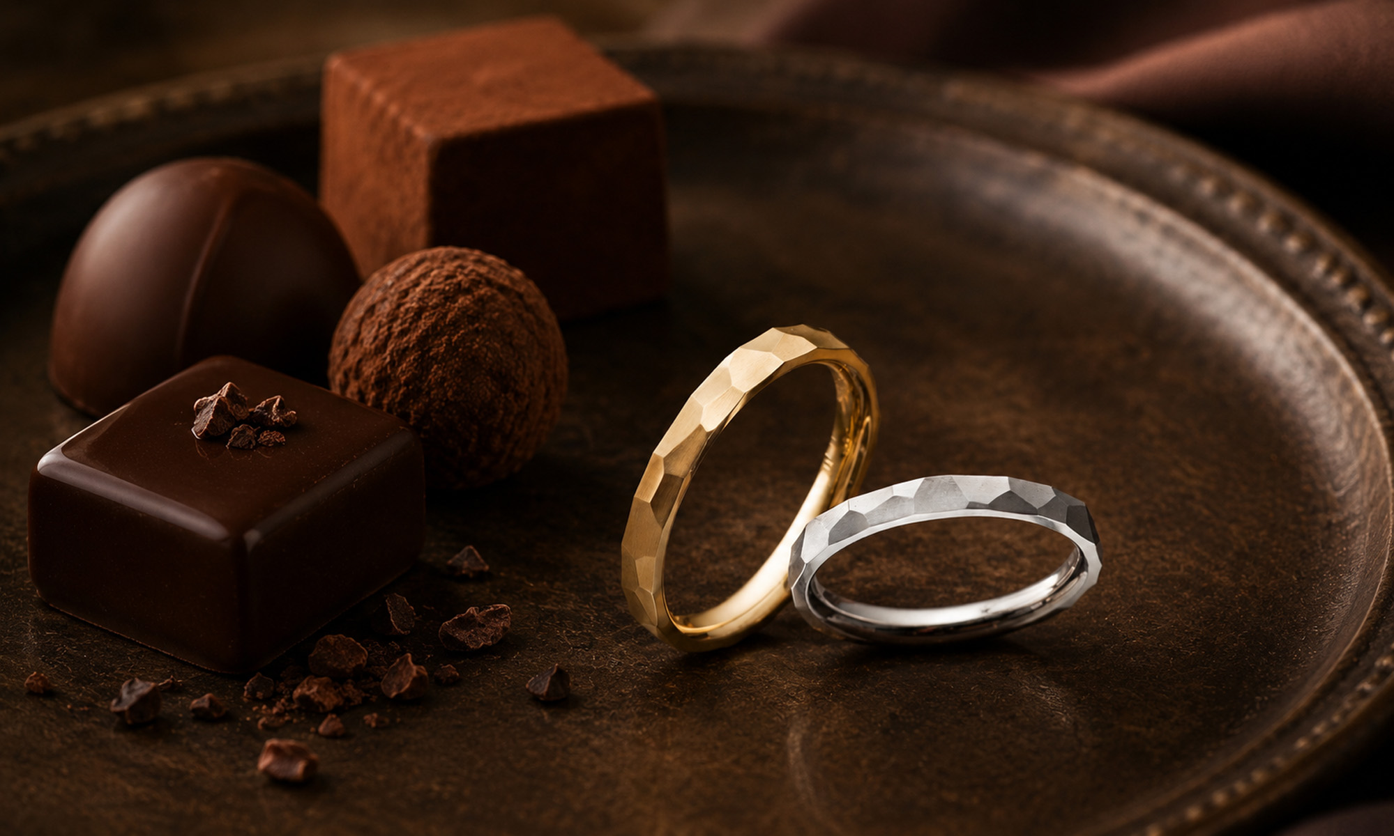 Vialetta（ヴィアレッタ）結婚指輪｜パヴェオ ショコラ